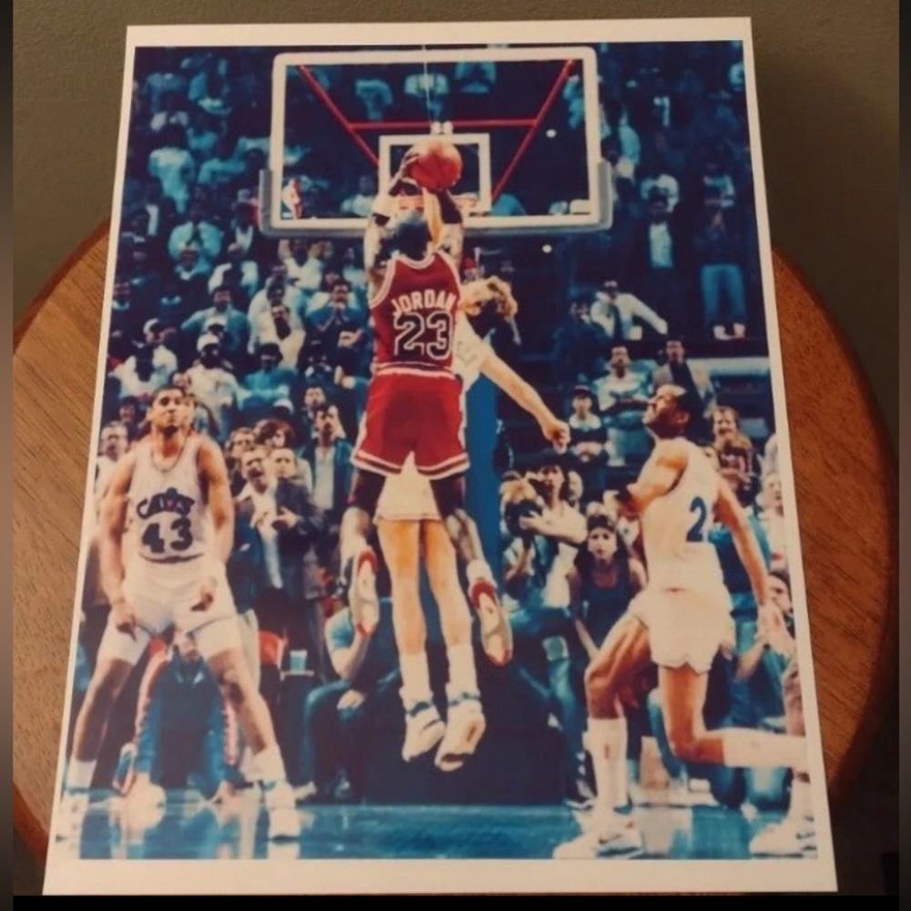 MICHAEL JORDAN & SCOTTIE PIPPEN OLD SCHOOL BULLS WALL POSTERS 8.5x11 GLOSSY SET